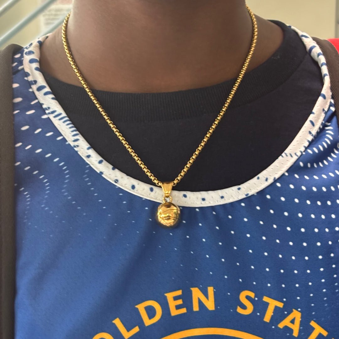 3D Basketball Pendant and Chain Necklace - Sportzzheads